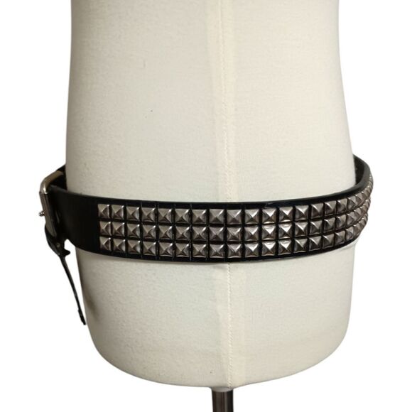 Hot Topic Pyramid Studded Belt 34 NEW FAUX Black Leather Studs Punk Goth Rocker. - Picture 14 of 16